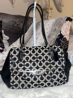 Coach Madison Madeline Satchel(East/West) #25638